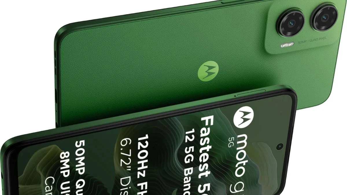 Motorola Moto G35 5G best phones under 10000